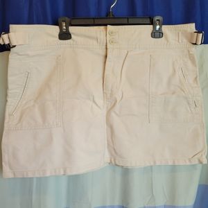 Old Navy khaki mini skirt